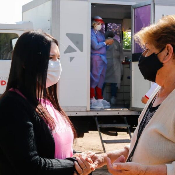 De médica rural a miembro del COE: la historia de Romina Cuello, la especialista en salud familiar que busca llegar a la Legislatura