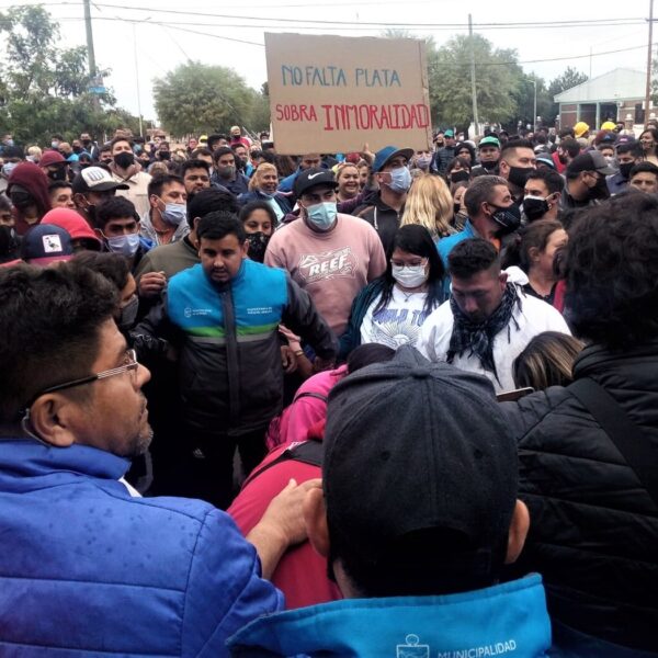 Los PEM, la protesta y los medios: crónica de un reclamo marcado por la violencia hacia periodistas