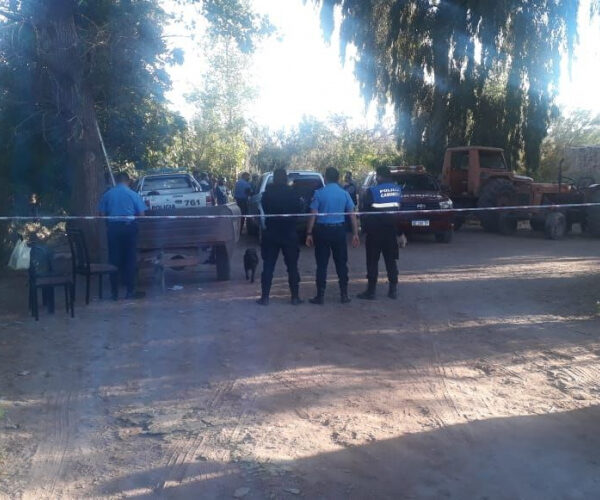 Encuentran el cadáver de una persona en un pozo de una vivienda en la localidad de Villa Castelli