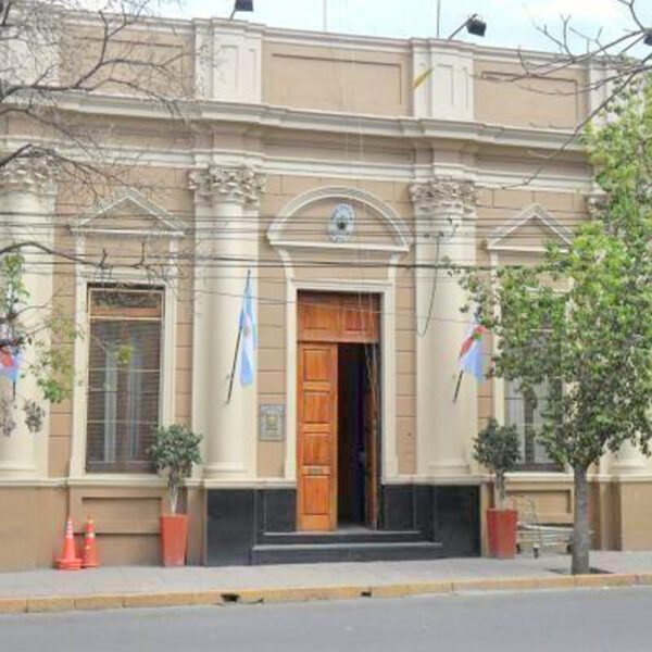 Presentan proyecto que porpone el uso de lenguaje inclusivo en el reglamento de la Legislatura de La Rioja