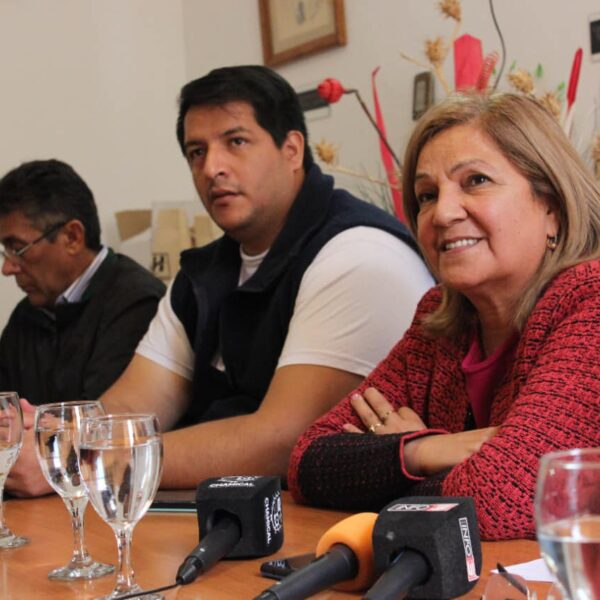 La Intendenta de Chamical regala 3 kilos de asado a más de 1.400 municipales y aseguran que la carne habría sido comprada a un concejal apodado “Ñoqui”