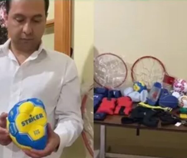 Malanzán: el intendente Luis Miranda entregó elementos deportivos para handball, fútbol, vóley y atletismo