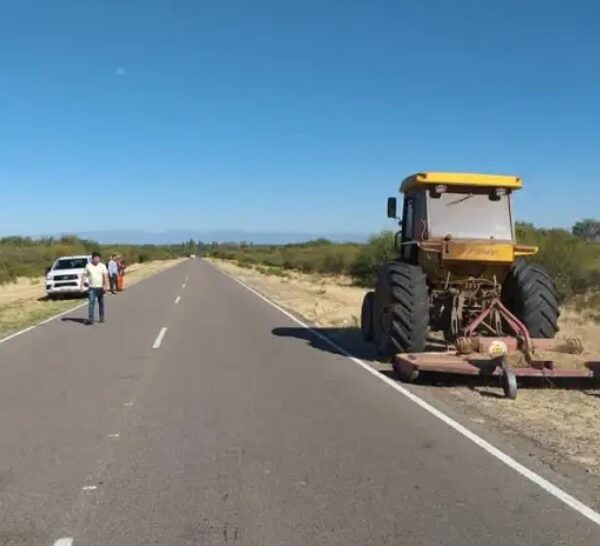 Malanzán: el intendente Luis Miranda comenzó con un plan de mejoramiento de las banquinas en ruta provincial N°28