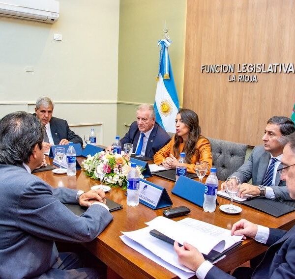 Como presidenta del ParlaNOA, Florencia López prometió impulsar leyes para “eliminar las asimetrías”