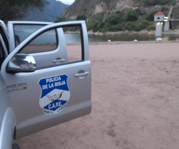 Encuentran a una mujer sin vida en el Dique de los Sauces