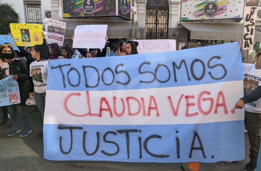 Comenzó el juicio por el crimen de Claudia Vega en La Rioja: el acusado se abstuvo de declarar