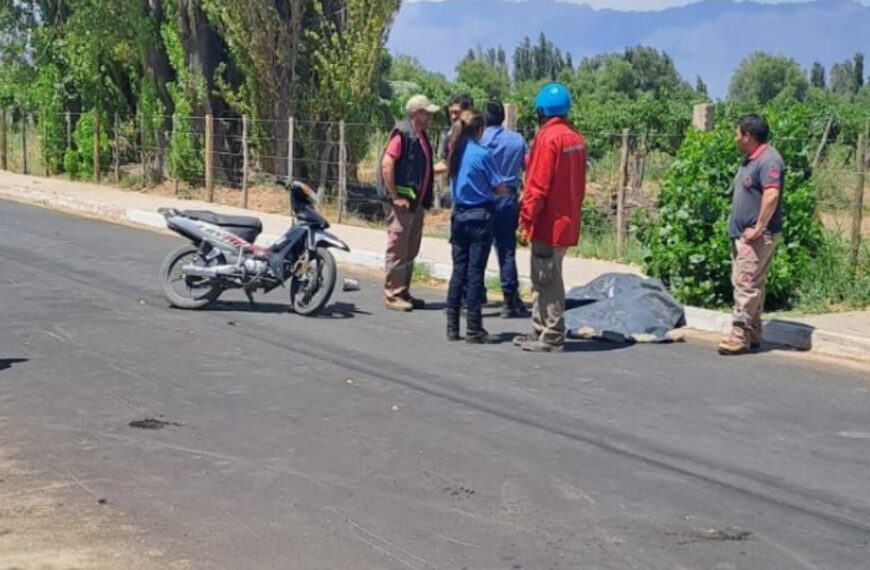 Muere joven de 19 años en accidente entre motos