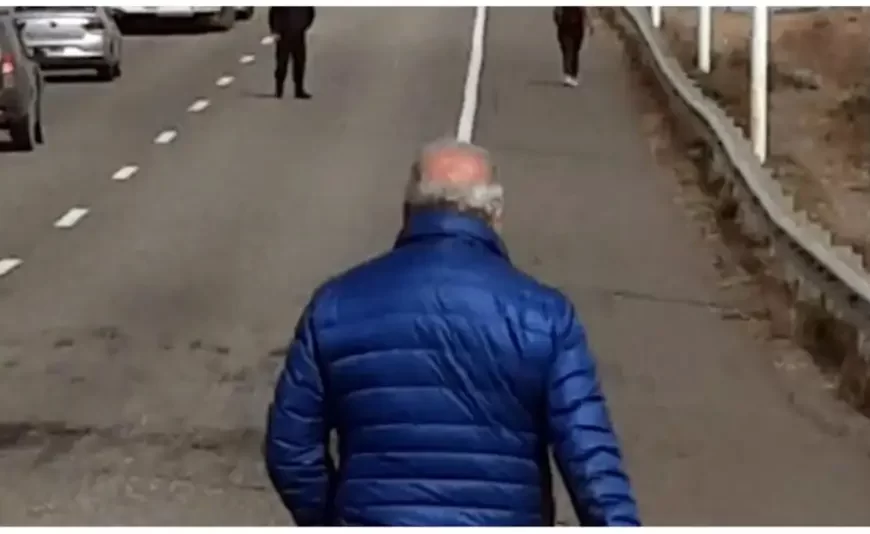 -PLAZA 25 DE MAYO- Lugar de peleas, borrachos y robos entre menores de edad