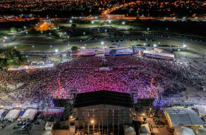 A buscar velas: EDELaR anunció cortes de luz en Capital y un departamento a partir del martes