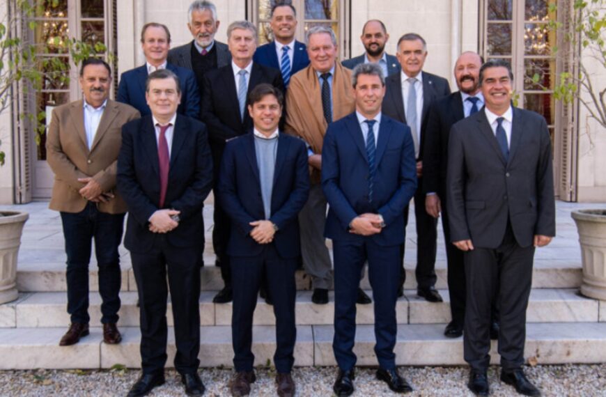 Estos son los cinco gobernadores que no entregaron sus declaraciones juradas de sus patrimonios y no se sabe lo que tienen