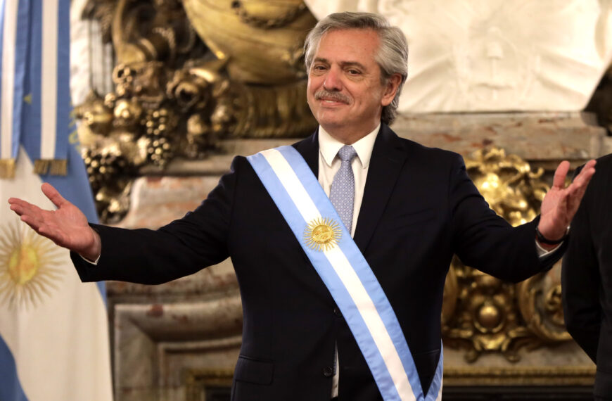 -VIDEO- Revelaron una lista de amantes de Alberto Fernández: “Yo tengo 24 chicas ya. Estoy haciendo la lista”