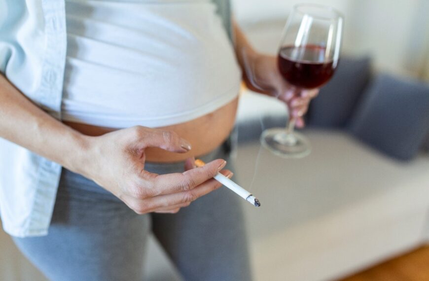 Advierten que hubo un alarmante aumento en La Rioja de mujeres embarazadas que dan positivo para cocaína y marihuana