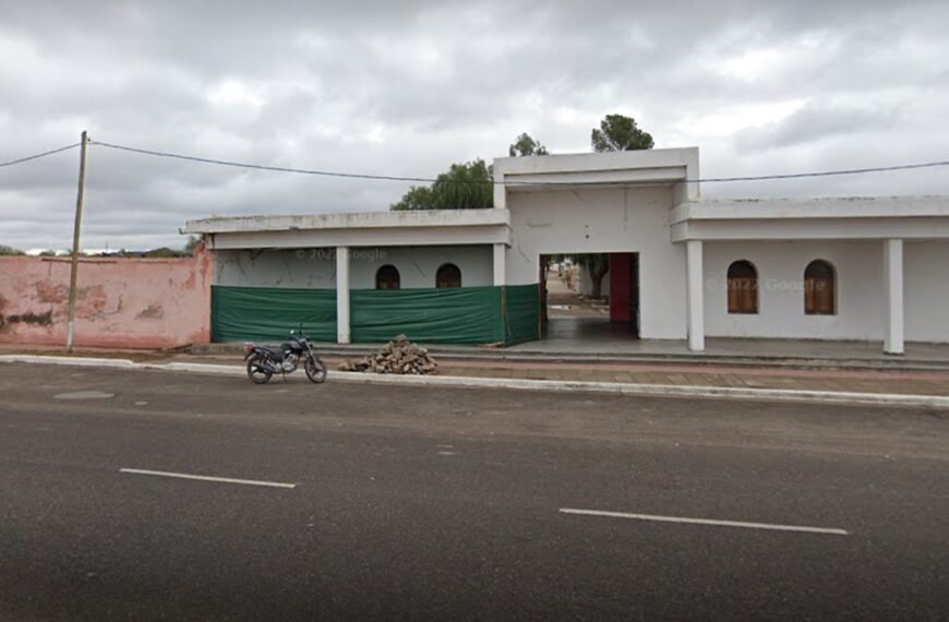 Familiares de un fallecido fueron a enterrarlo y en el municipio les informaron que “no tienen más lugar en el cementerio”