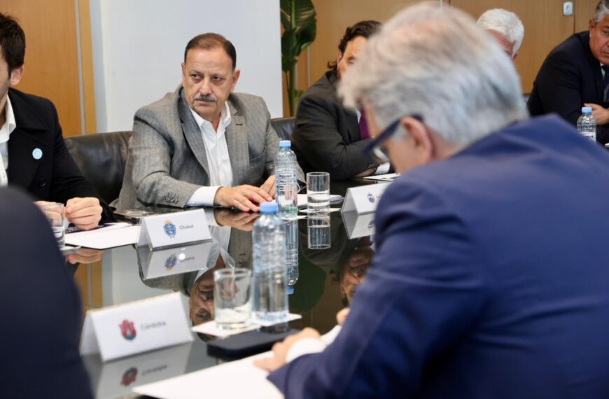 “Exigimos un modelo de país verdaderamente federal”: Quintela estuvo presente en el encuentro del CFI