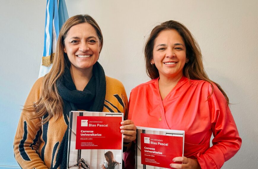 Más oportunidades para estudiar: empleados legislativos accederán a beneficios en la Universidad Blas Pascal