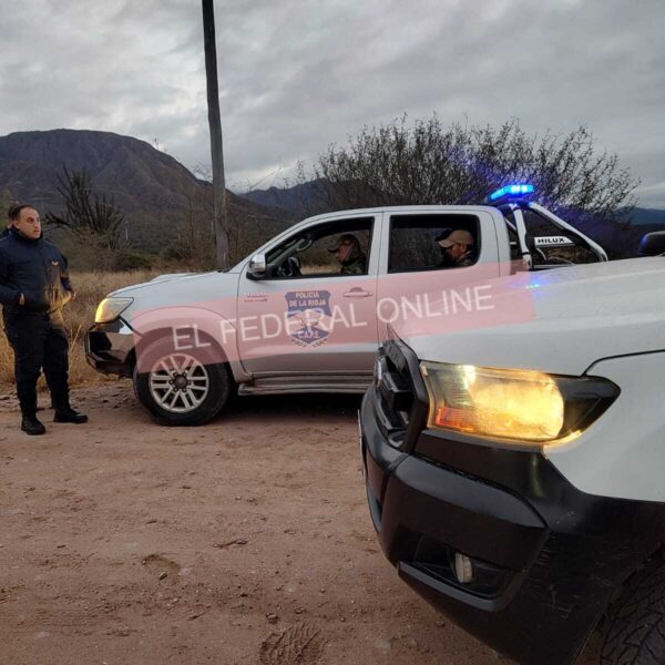 Buscan a un hombre que dejó su auto frente al Club Legislativo y solía ir a caminar por el cerro