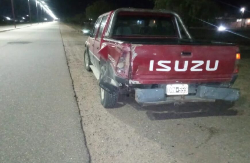 Tragedia: un joven de 18 años murió tras chocar contra una camioneta en Aimogasta