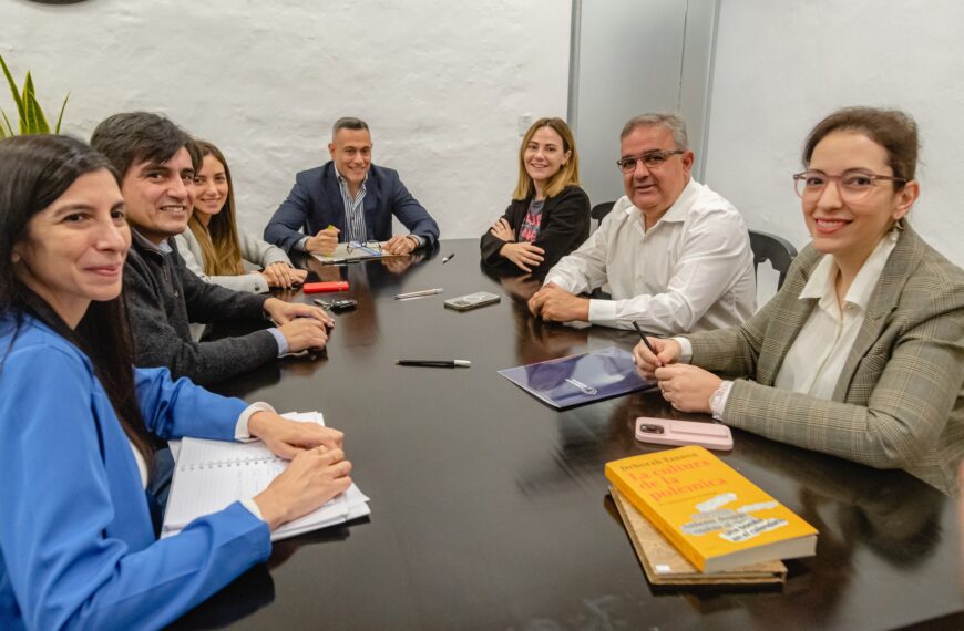 En Catamarca se aumentó el salario mínimo de todas las fuerzas de seguridad y se otorgará un bono de $80.000