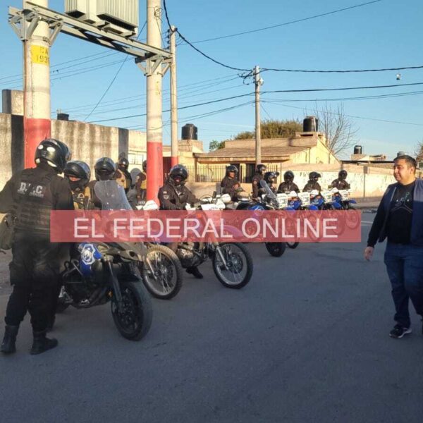 Megaoperativo de control en los barrios Las Ágaves e Islas Malvinas terminó con 15 detenidos por motos robadas, pedido de captura y drogas