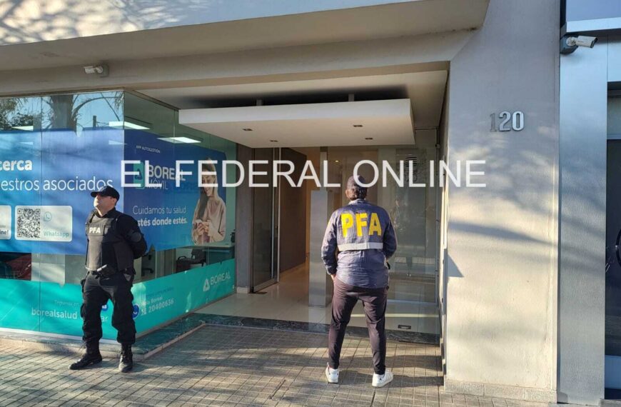 Detuvieron a dos riojanos, acusados de hacerse pasar por empleados del Ministerio de Desarrollo para robar identidades y sacar préstamos millonarios