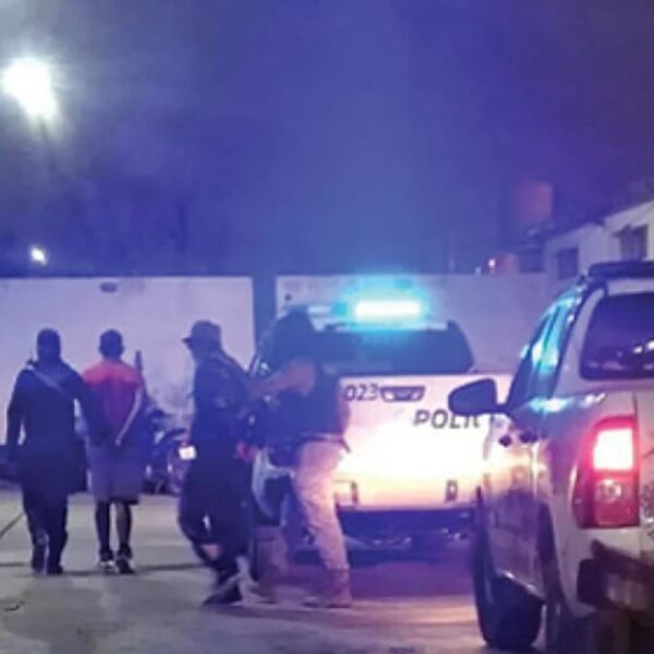 Mega operativo dejó 29 detenidos por delitos vinculados al narcotráfico en varios barrios de Capital
