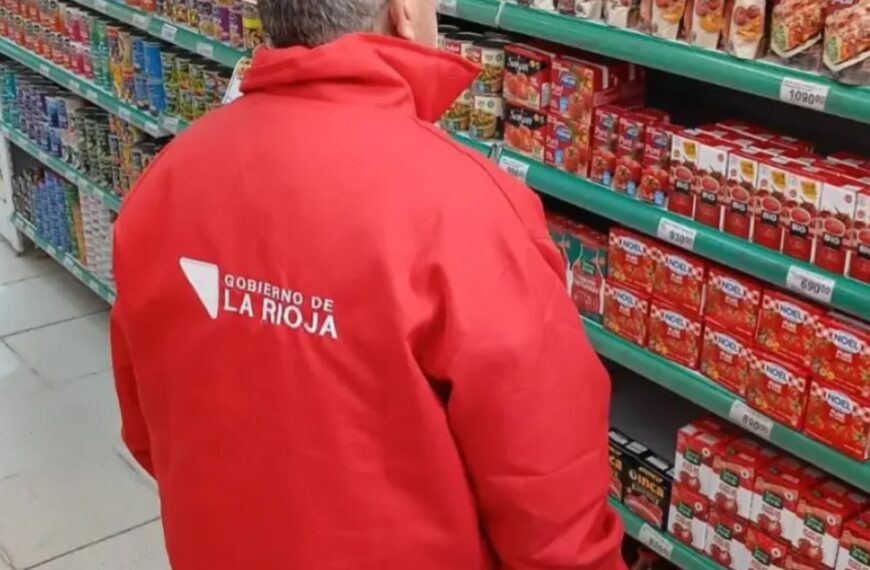 La Rioja: retiran lotes de salsas de tomate, según indicaciones de ANMAT por contaminación con gusanos