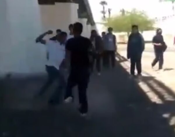 Un menor de 15 años terminó en el hospital con contusión cerebral en una pelea escolar con dos hermanos