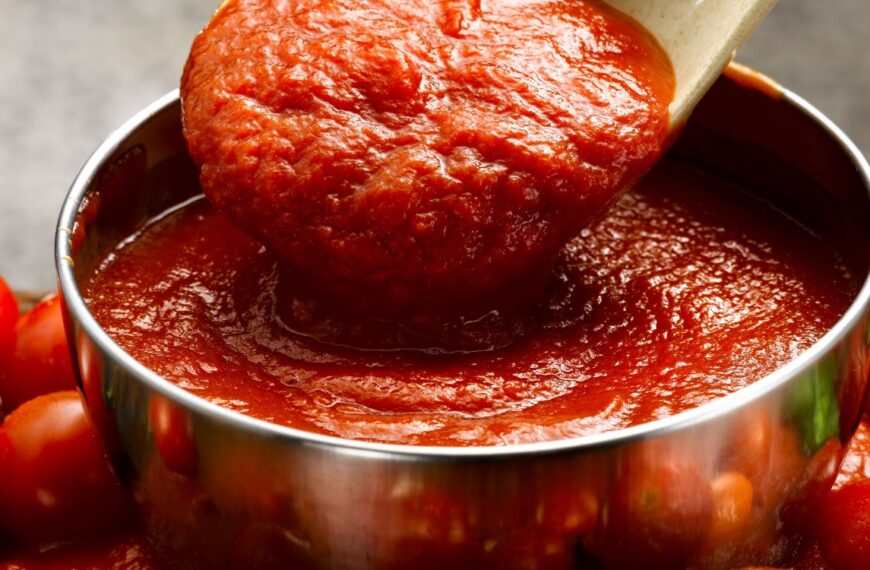 La ANMAT recomendó no consumir tomate triturado de una reconocida marca por posible contaminación con gusanos