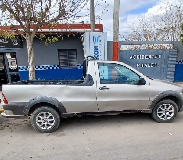Atropelló a una mujer en la avenida de Circunvalación y escapó, pero horas después se entregó a la policía