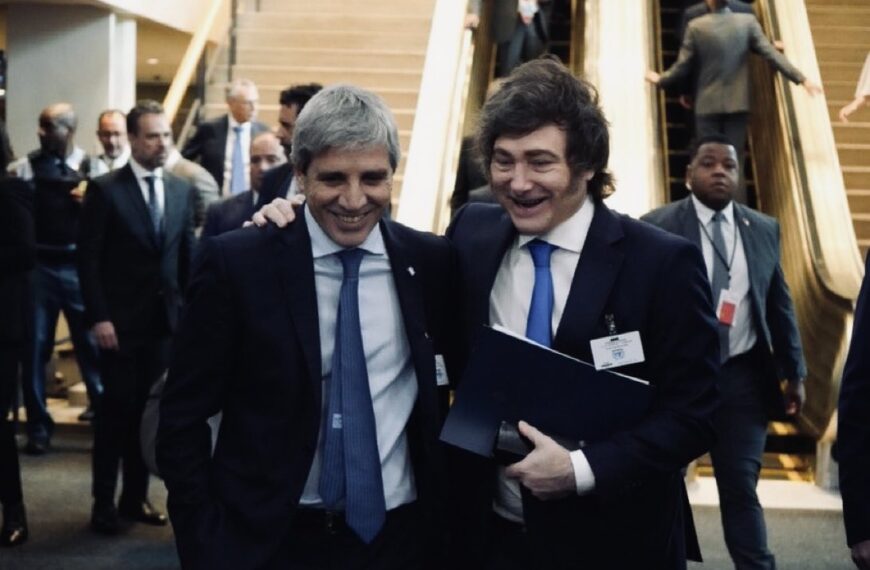 Milei celebró el auxilio de EEUU: “Caputo es el mejor ministro de Economía de la historia”