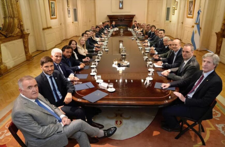 Los detalles de la reunión en Casa Rosada con los gobernadores: todos de acuerdo con Milei y esto es lo que pidieron