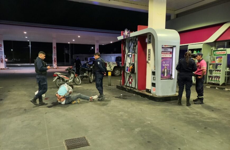 Quiso robarle la billetera al playero de la Axion de la avenida Ángel Vicente Peñaloza y terminó detenido