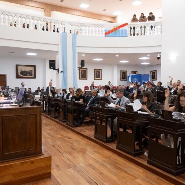 Sesión legislativa: ingresó el Presupuesto 2026, prórroga de emergencias y aprobación de postulantes judiciales